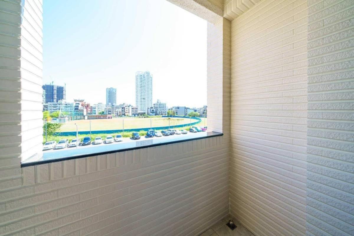 台南迎家樂 Lägenhet Anping Exteriör bild